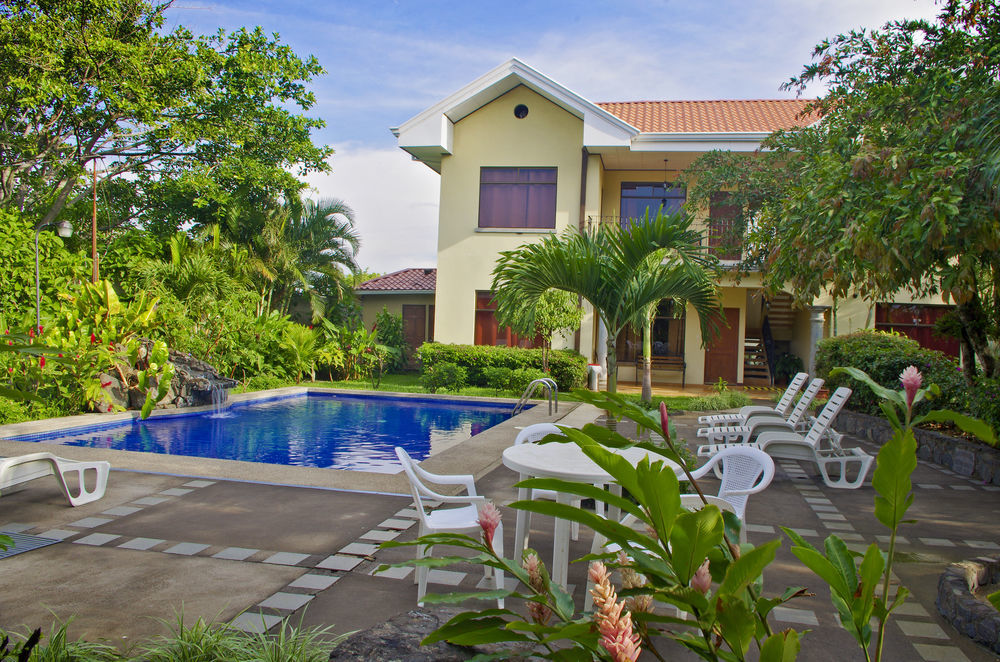 Hotel Robledal Alajuela Exterior photo